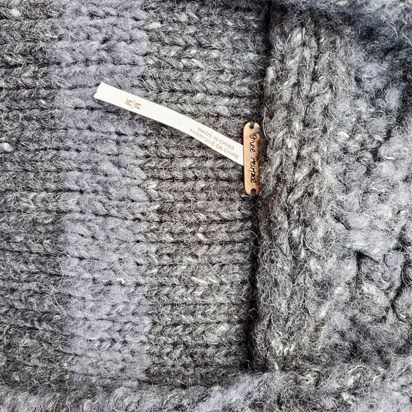 Free People Cardigan Wool Sweater/Medium SOLD - Picture 7 of 7